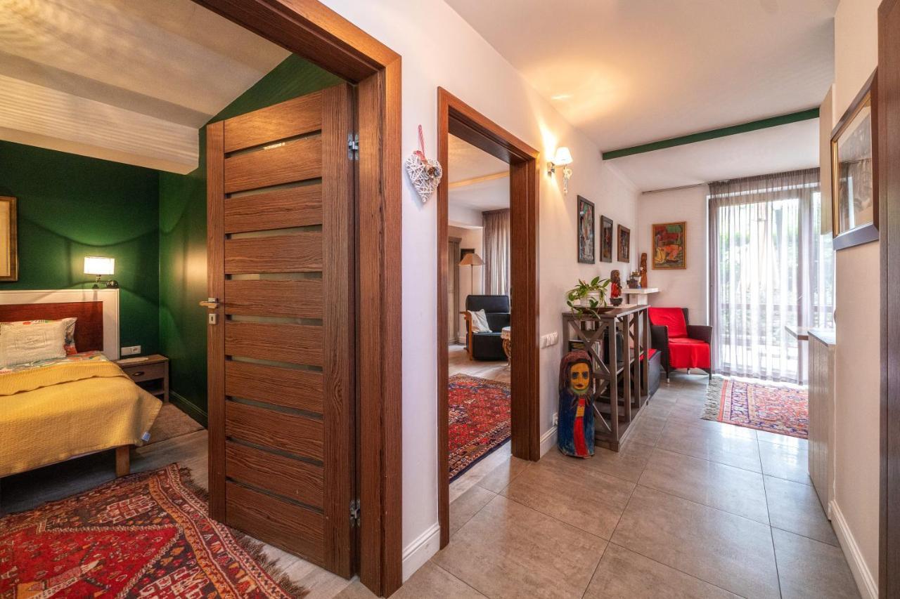 Toma Apartment