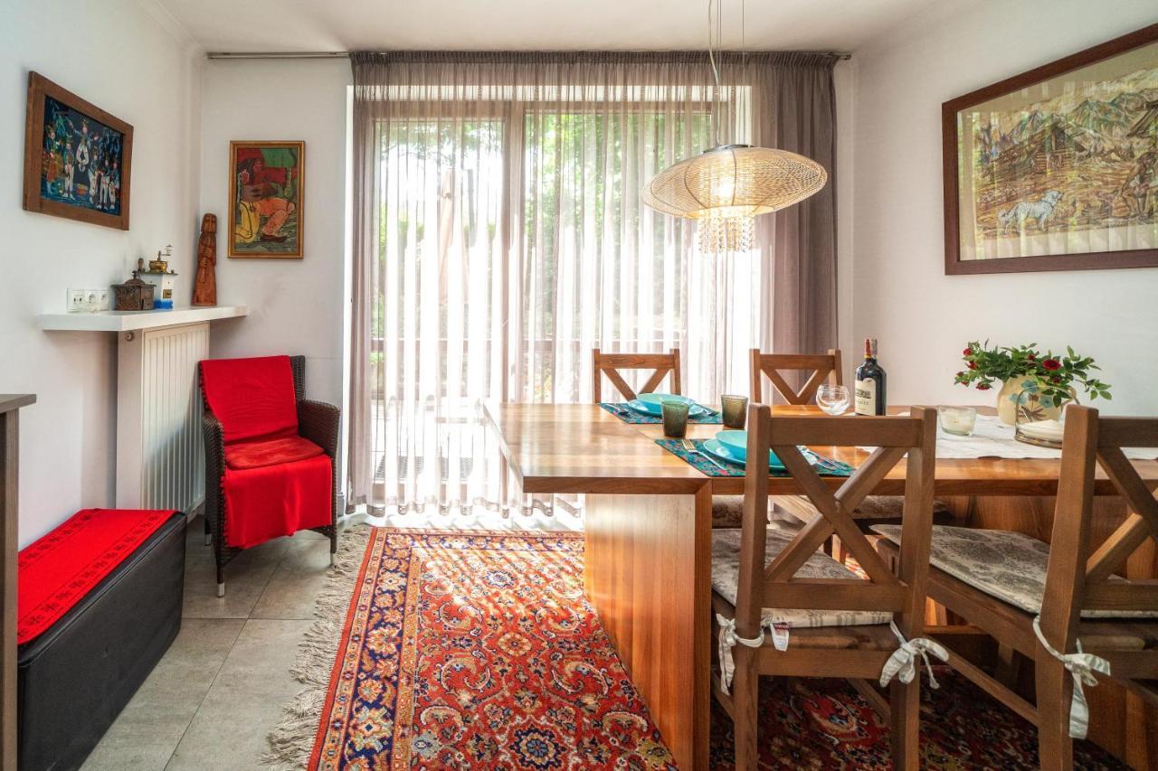 Apartament Chata Toma Apartment *